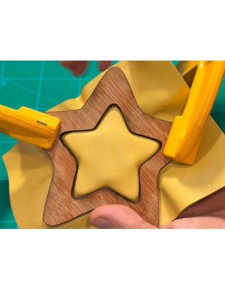 Patró Gratuït per fer una Plantilla de Fusta en Forma d'Estrella per Modelar Cuir