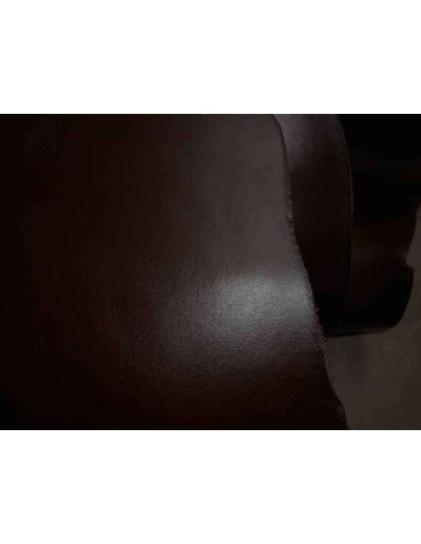 ROCK AUS RINDSLEDER. SCHWERE BELASTUNG