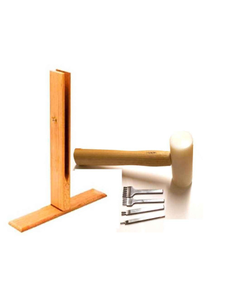 OUTILS POUR TRAVAILLER LE CUIR. TROUSSE