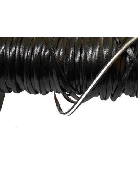 ABGESCHRÄGTER LEDERSTREIFEN