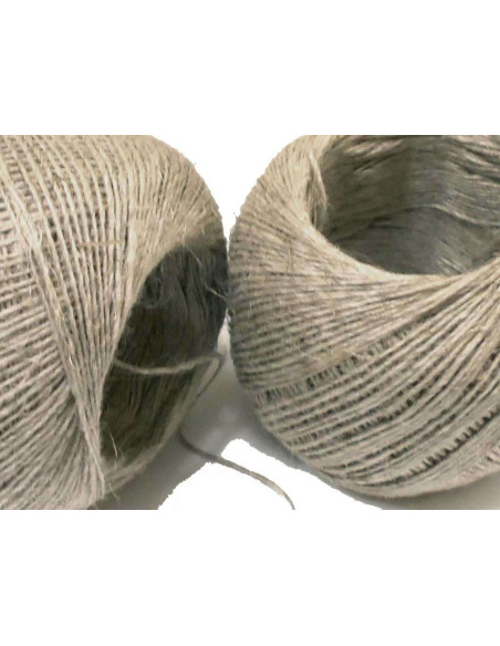 LINHA DE CÂNHAMO EM BOBINAS