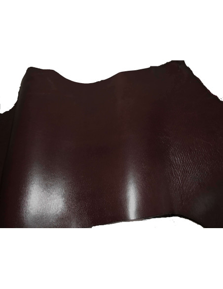 FALDA DE VAQUETILLA FRISADA. CUIR ROQUET