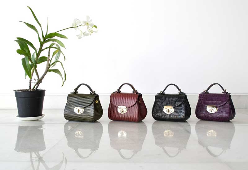 Bolsos amb retalls grans